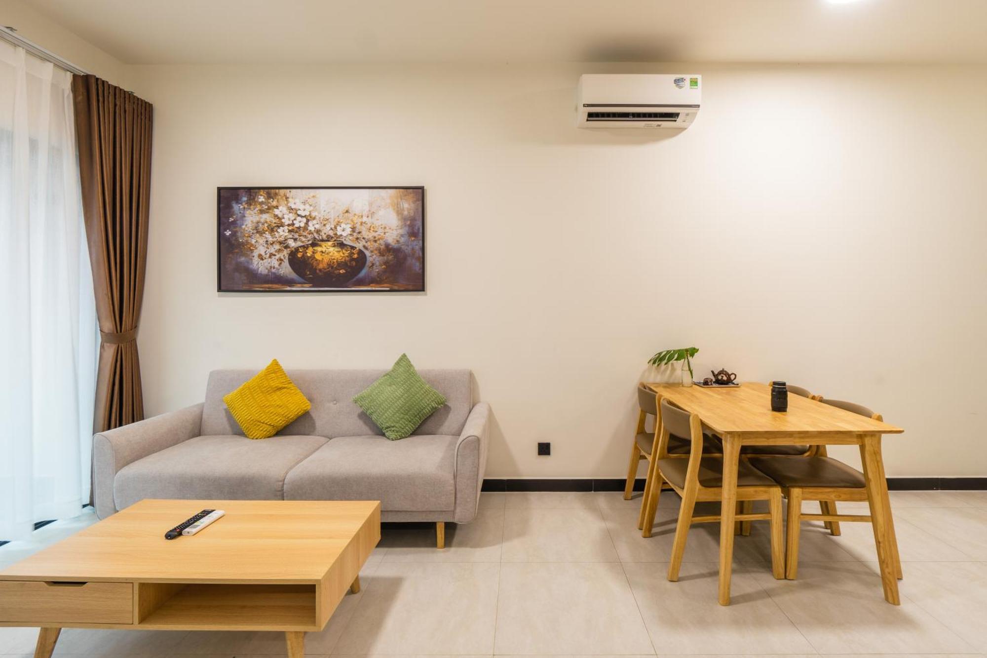 Tropical House - New At Delasol * Hô Chi Minh-Ville