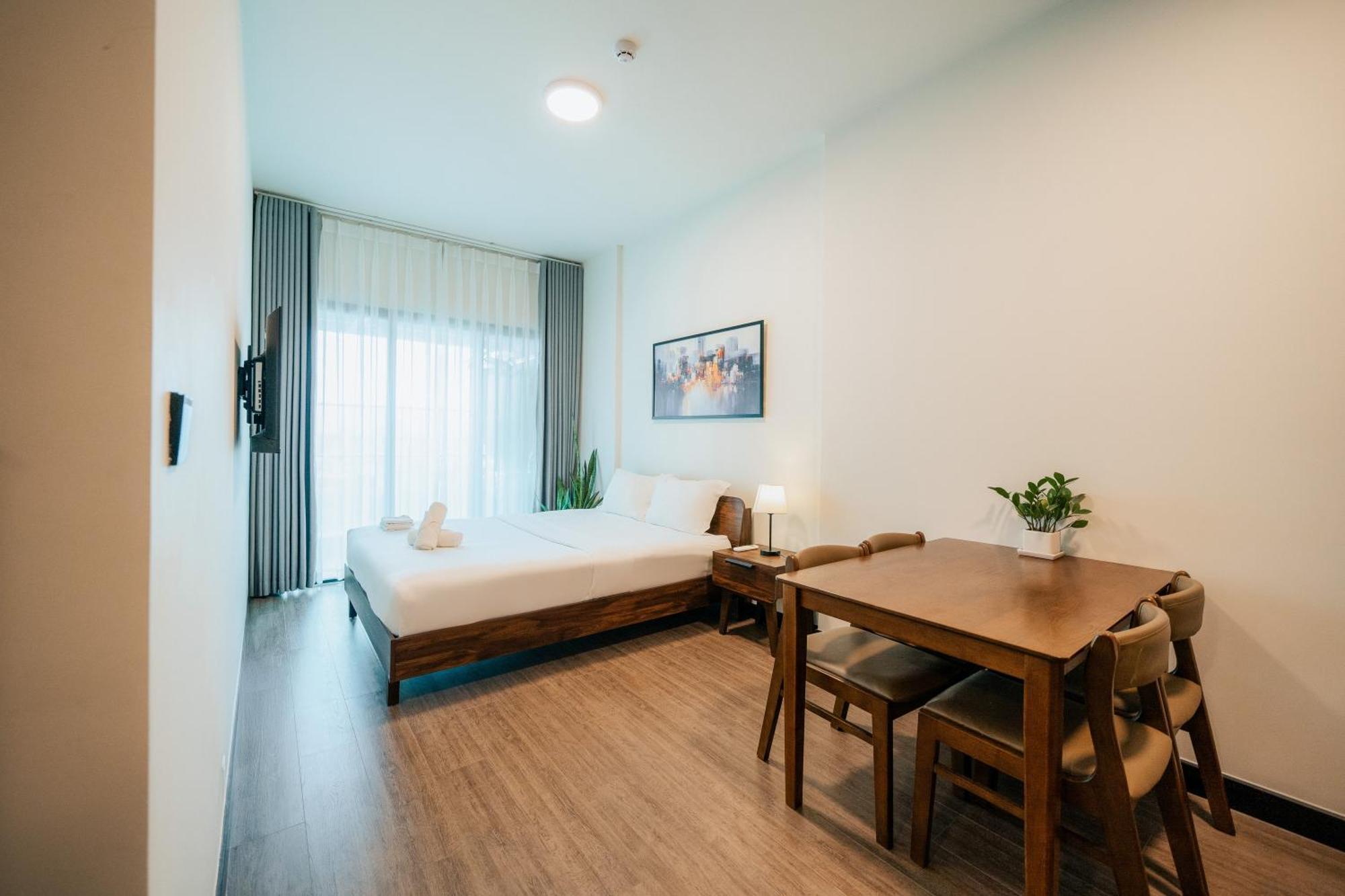 Tropical House - New At Delasol * Hô Chi Minh-Ville
